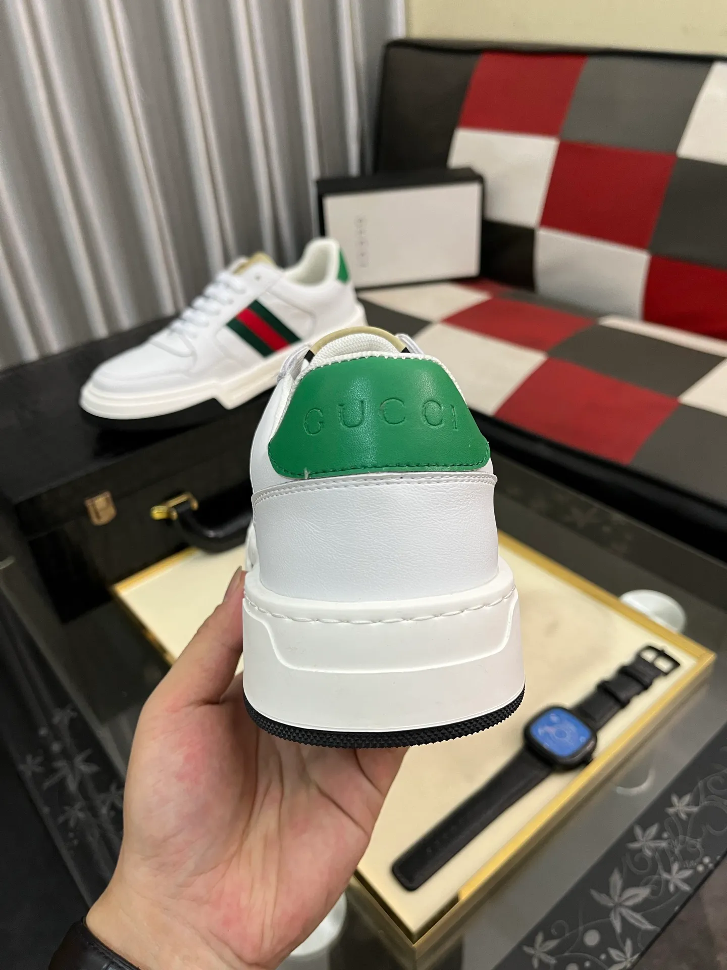 Men's Men's Shoes💰420⌚️⌚️【GUCCI】Gucci men's latest white shoe series casual shoes! The official website is built 1:1. Upper: Made of imported cowhide, with electric embroidery ➕Inner lining: Made of high-quality first-layer pigskin, soft and comfortable. Picky material selection and exquisite workmanship give you the best enjoyment. Size: 38-443️⃣Colors available